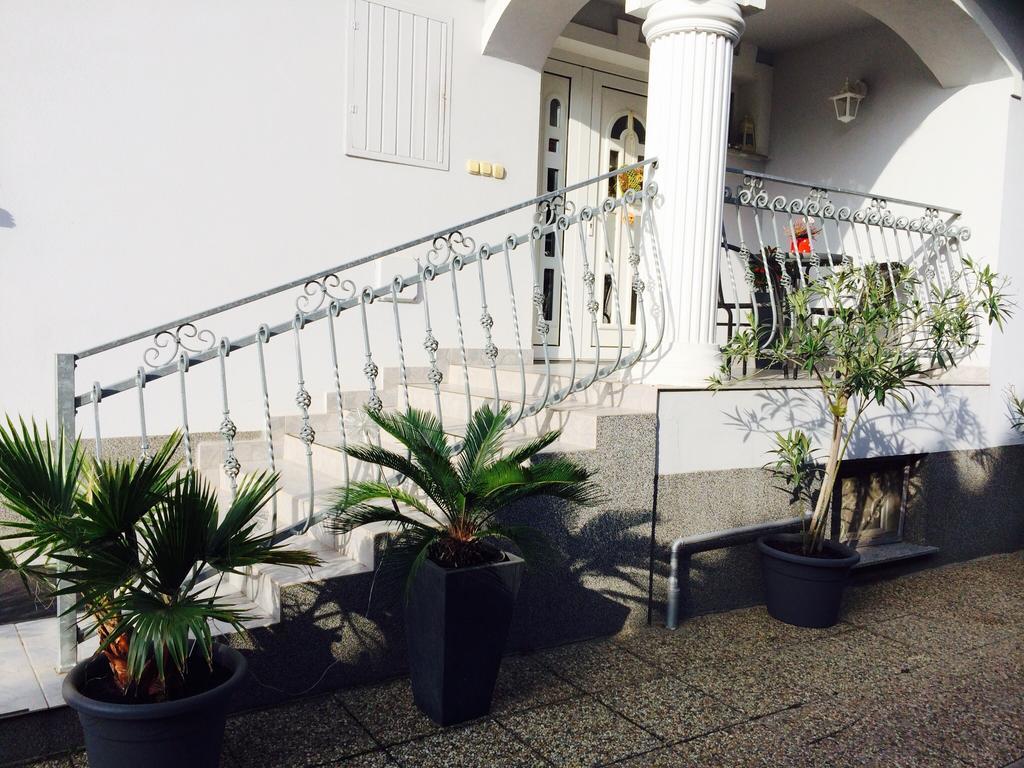 Judit Vendeghaz Bük Exterior foto